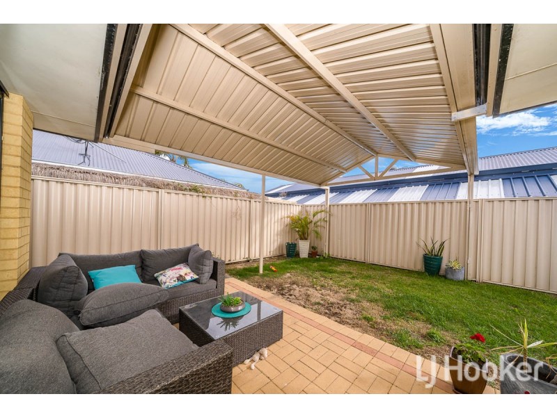 10 Torquay Way, Secret Harbour WA 6173