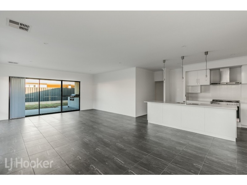 11 Rubylou Crescent, Baldivis WA 6171