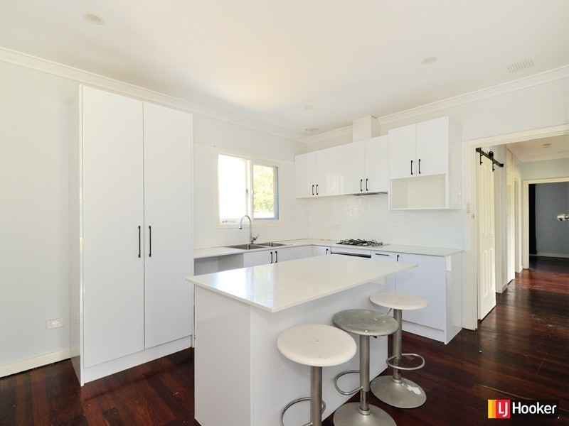 12 Columbia Close, Rockingham WA 6168