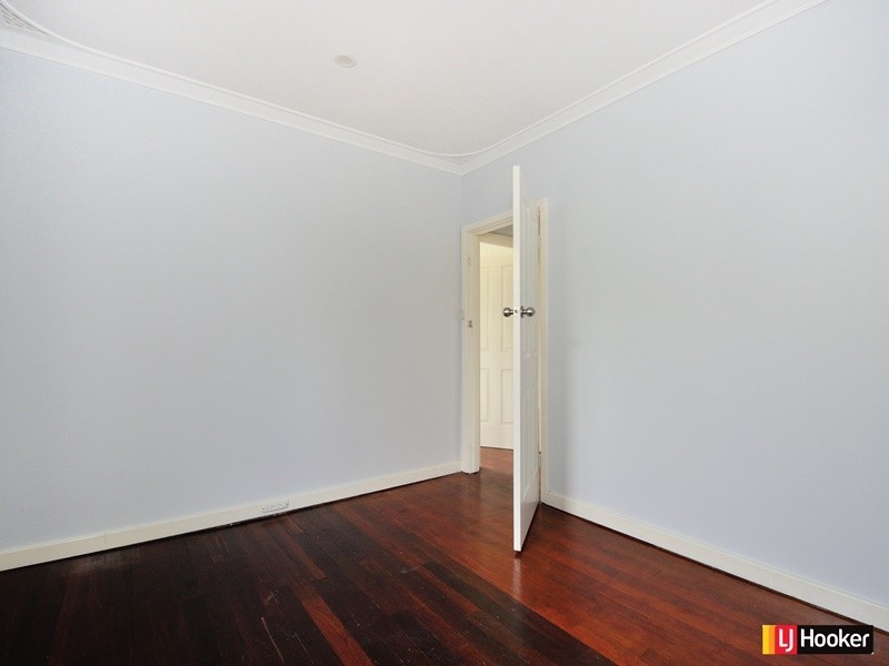 12 Columbia Close, Rockingham WA 6168