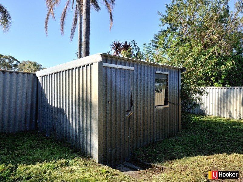 12 Columbia Close, Rockingham WA 6168