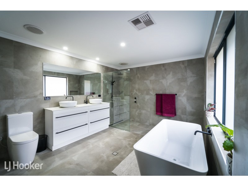 26 Tuscan Way, Karnup WA 6176