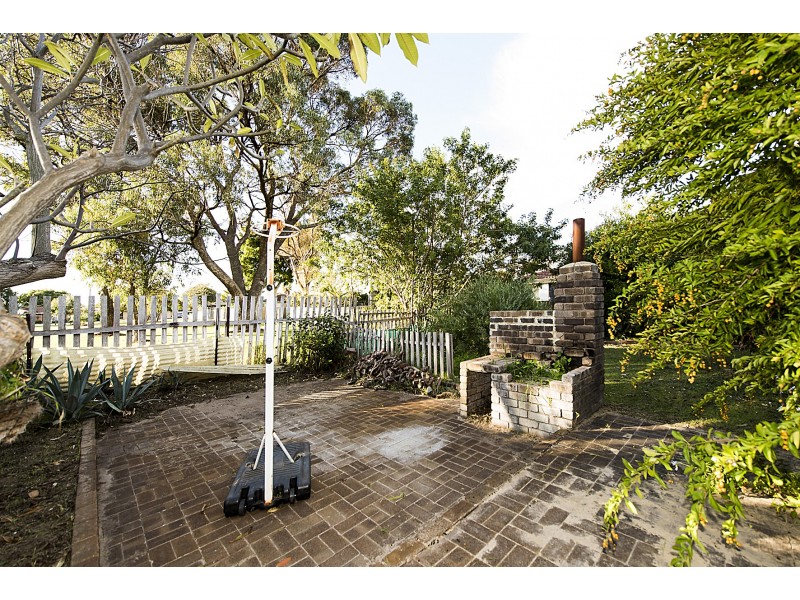 12 Harley Close, Safety Bay WA 6169