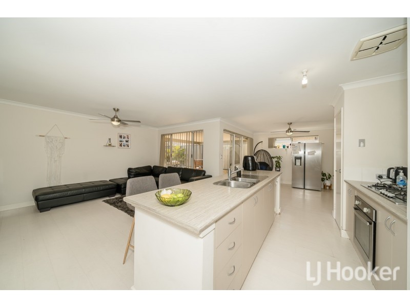 6 Tenterden Way, Baldivis WA 6171