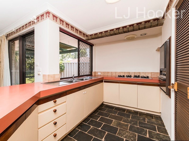 45 St Andrews Loop, Cooloongup WA 6168