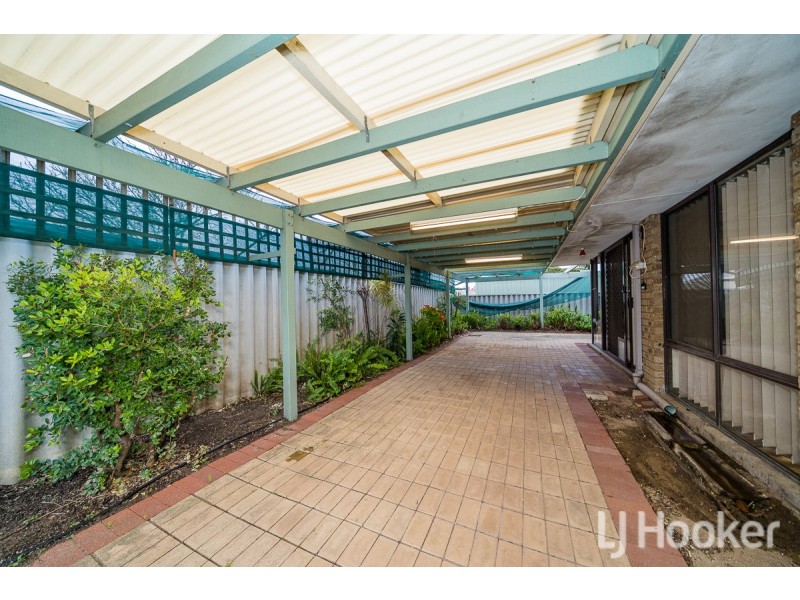 4 Hutton Court, Rockingham WA 6168