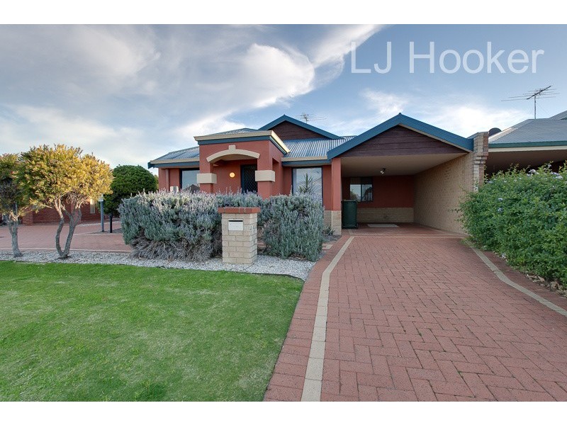 9/23 Royal Palm Drive, Warnbro WA 6169