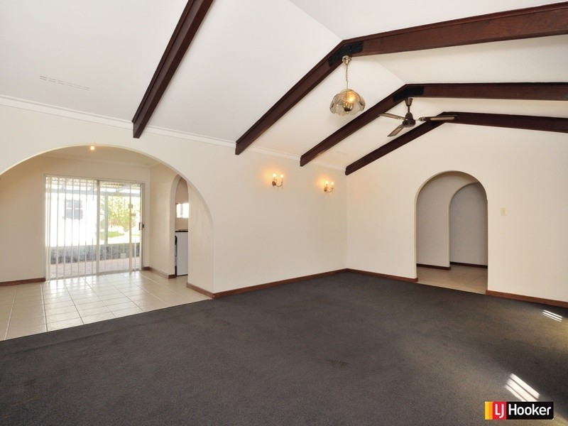 5 Hadley Street, Shoalwater WA 6169