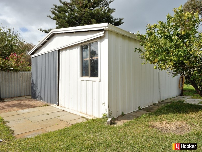 5 Hadley Street, Shoalwater WA 6169