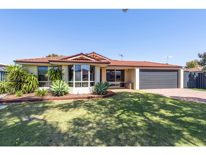 13 Belmont Close, Port Kennedy WA 6172