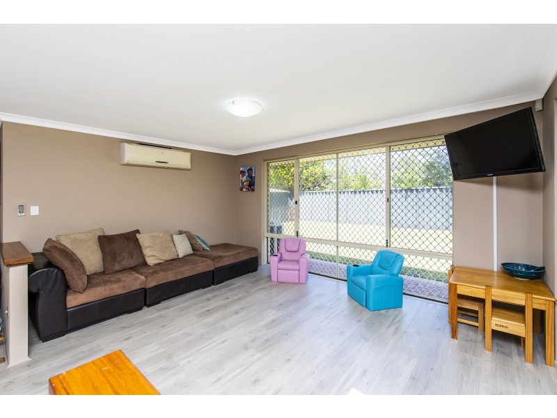 13 Belmont Close, Port Kennedy WA 6172