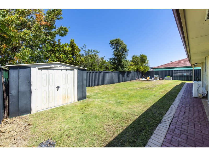 13 Belmont Close, Port Kennedy WA 6172