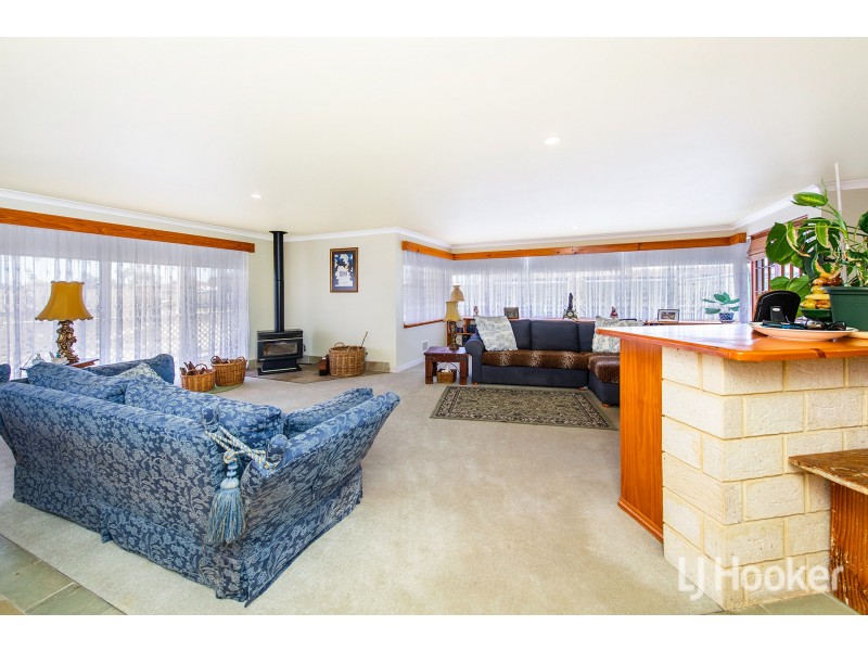 7 Christison Way, Rockingham WA 6168