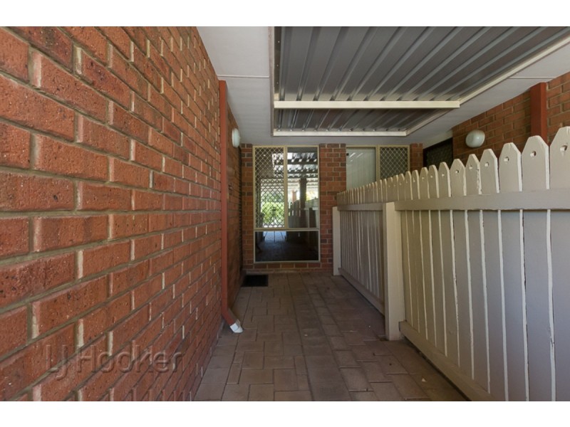 7/13 Baralda Court, Rockingham WA 6168