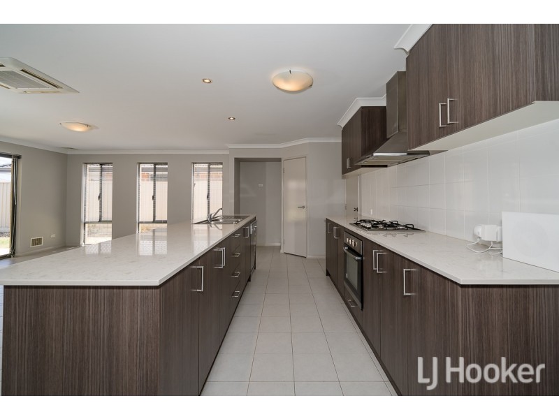 28 Geographe Bay Pass, Secret Harbour WA 6173