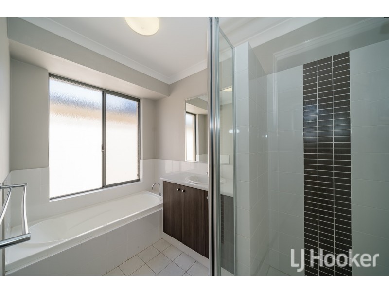 28 Geographe Bay Pass, Secret Harbour WA 6173