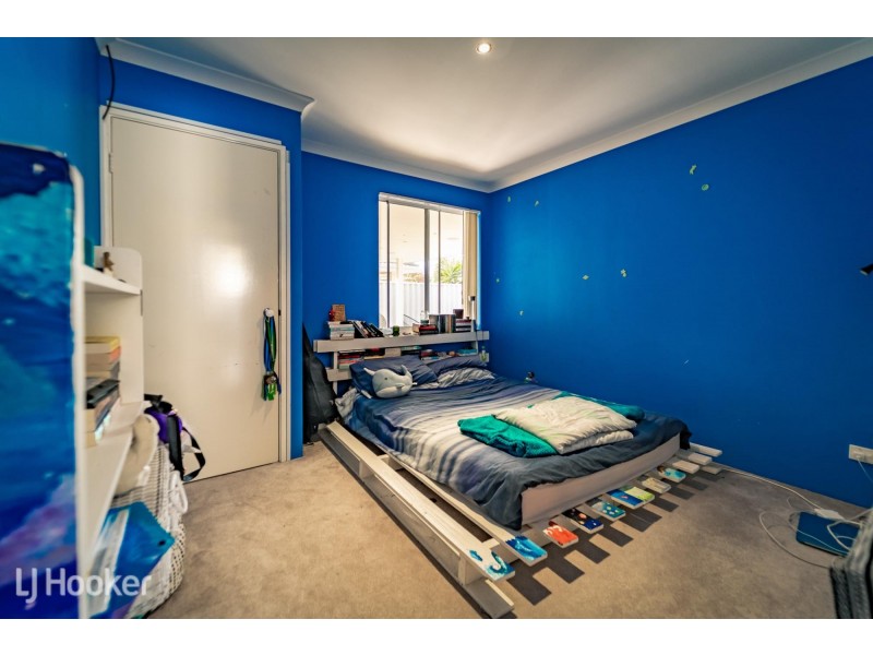 33 Oceanrunner Boulevard, Shoalwater WA 6169