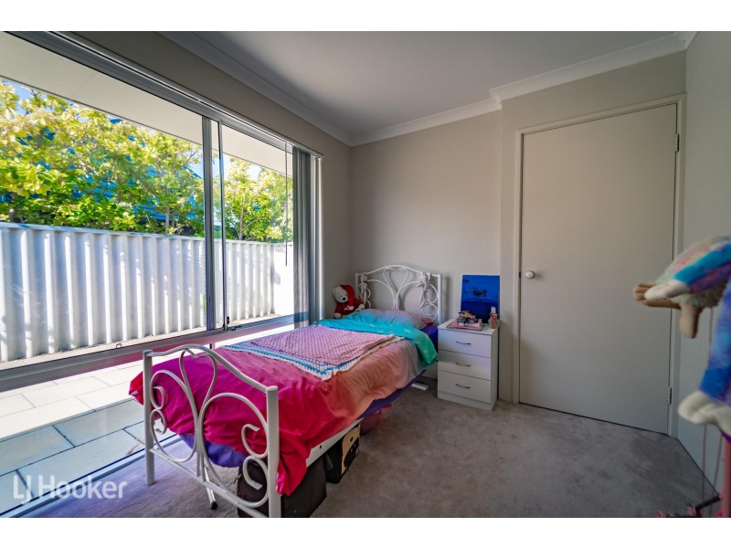 33 Oceanrunner Boulevard, Shoalwater WA 6169