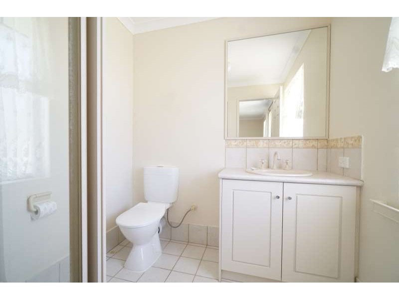 2/2 Churchill Avenue, Dudley Park WA 6210