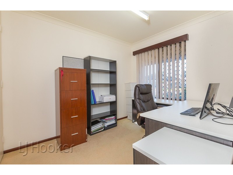 12 Bridge Mews, Waikiki WA 6169