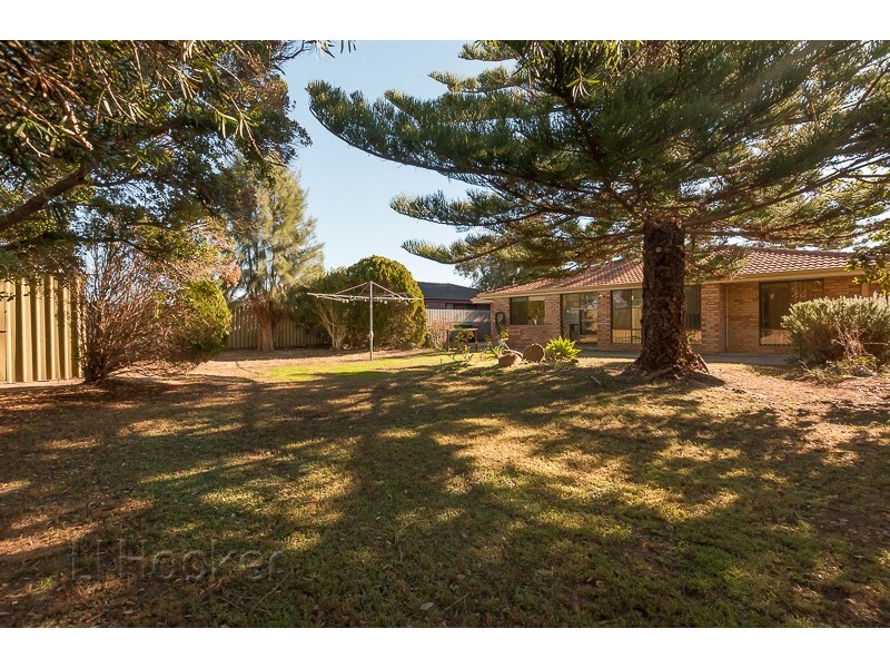 12 Bridge Mews, Waikiki WA 6169