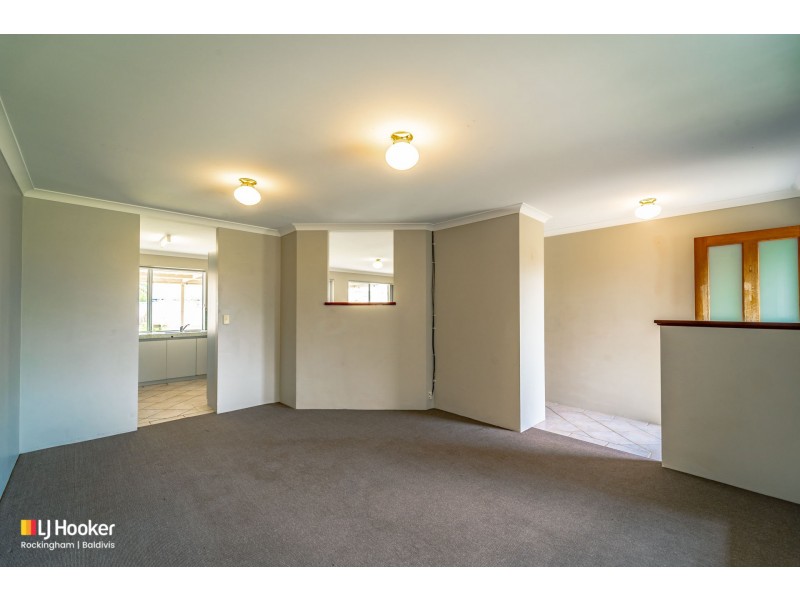 5 Bunda Place, Waikiki WA 6169