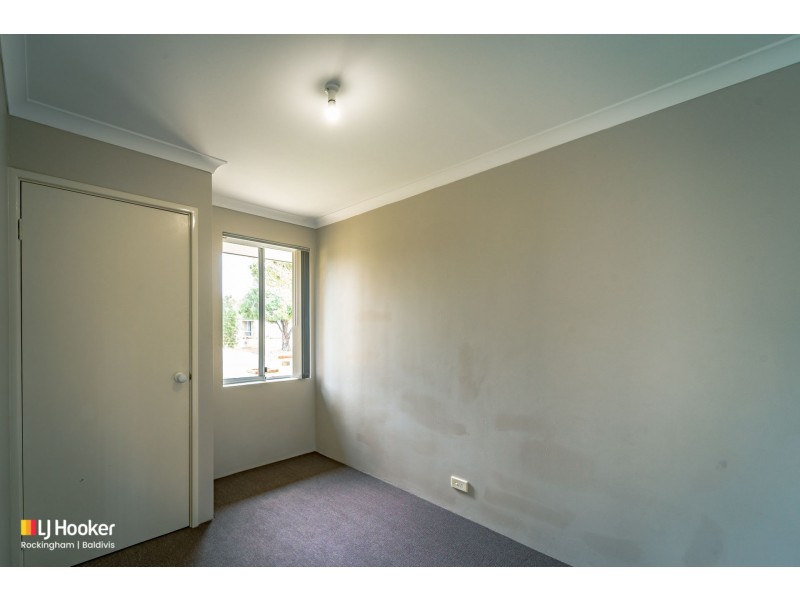 5 Bunda Place, Waikiki WA 6169