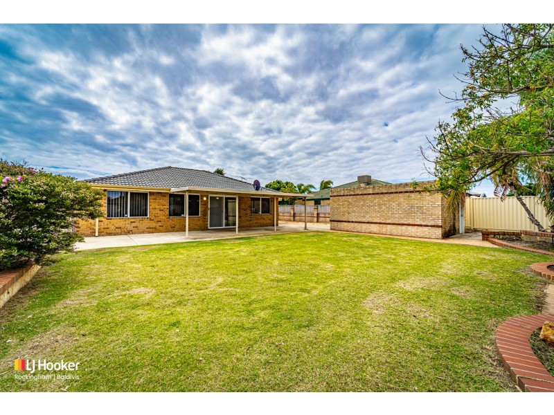 5 Bunda Place, Waikiki WA 6169