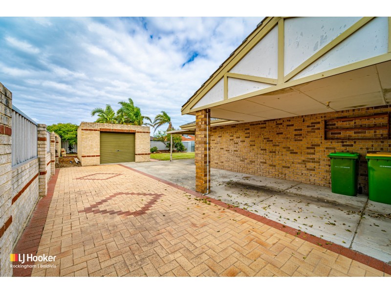 5 Bunda Place, Waikiki WA 6169
