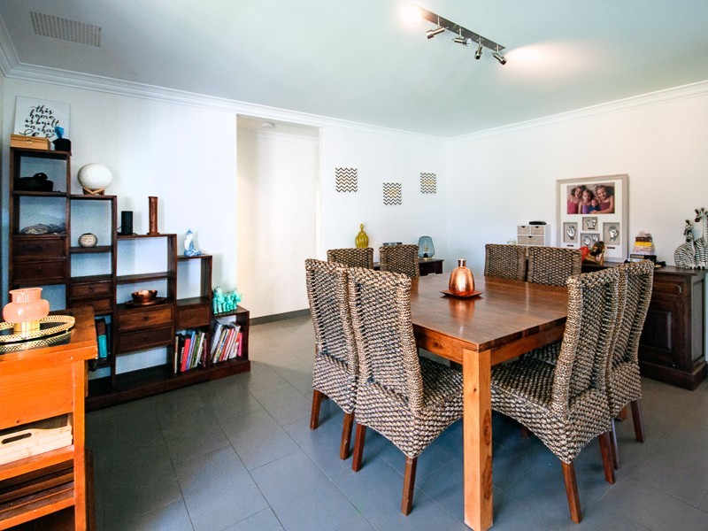 15 Lakemba Way, Waikiki WA 6169