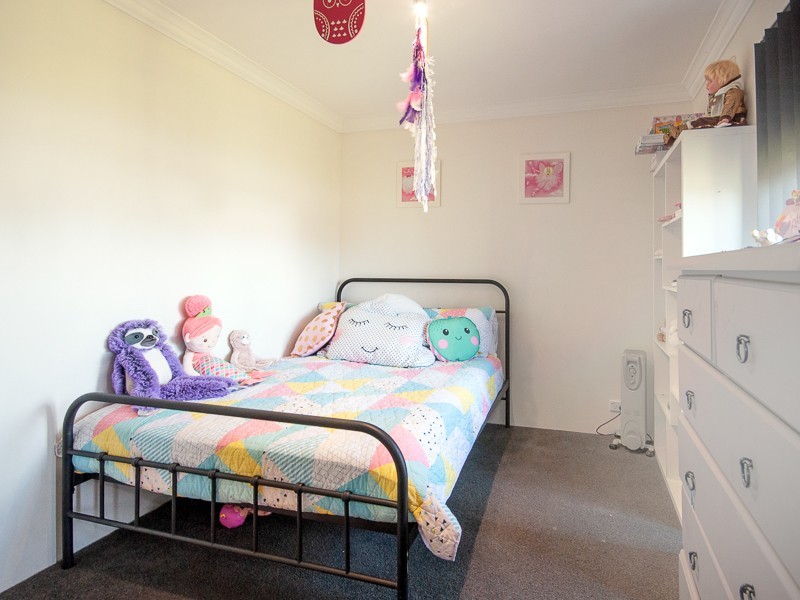 15 Lakemba Way, Waikiki WA 6169