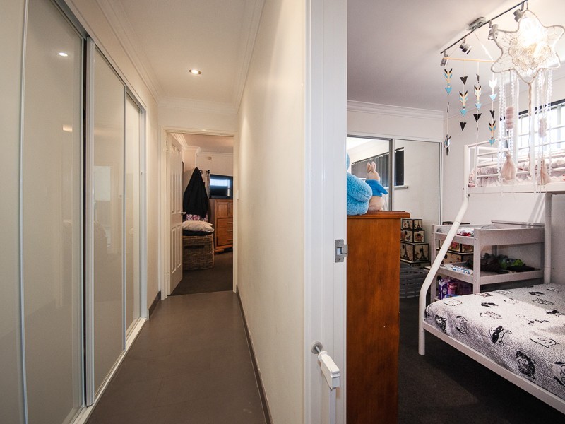 15 Lakemba Way, Waikiki WA 6169