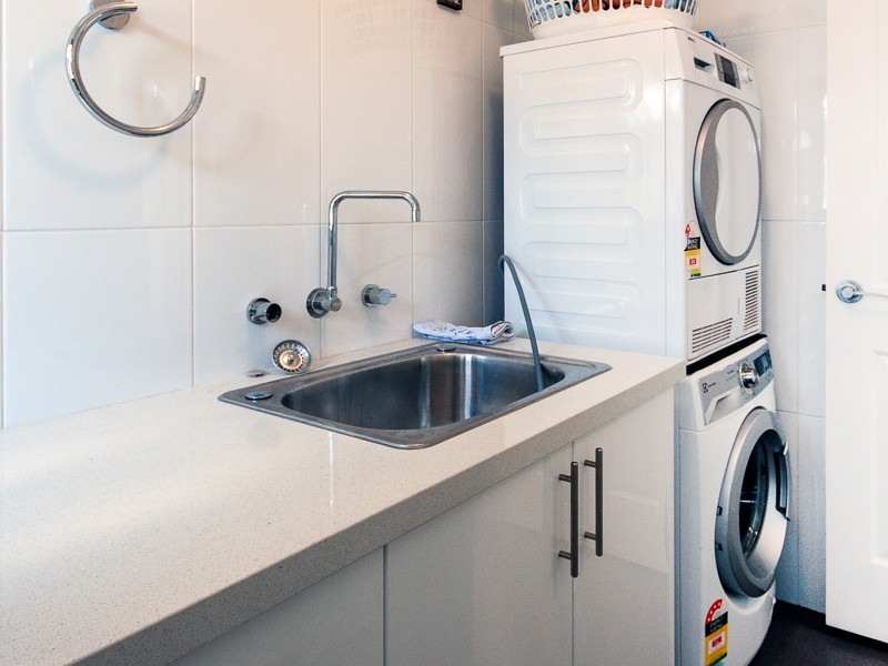 15 Lakemba Way, Waikiki WA 6169