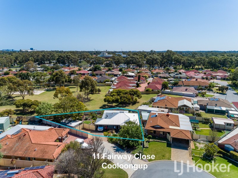 11 Fairway Place, Cooloongup WA 6168