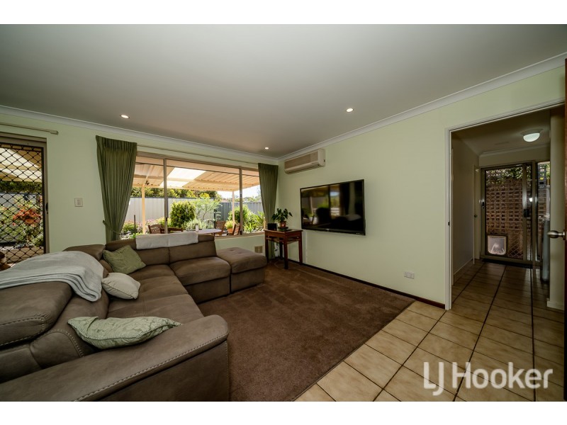 11 Fairway Place, Cooloongup WA 6168