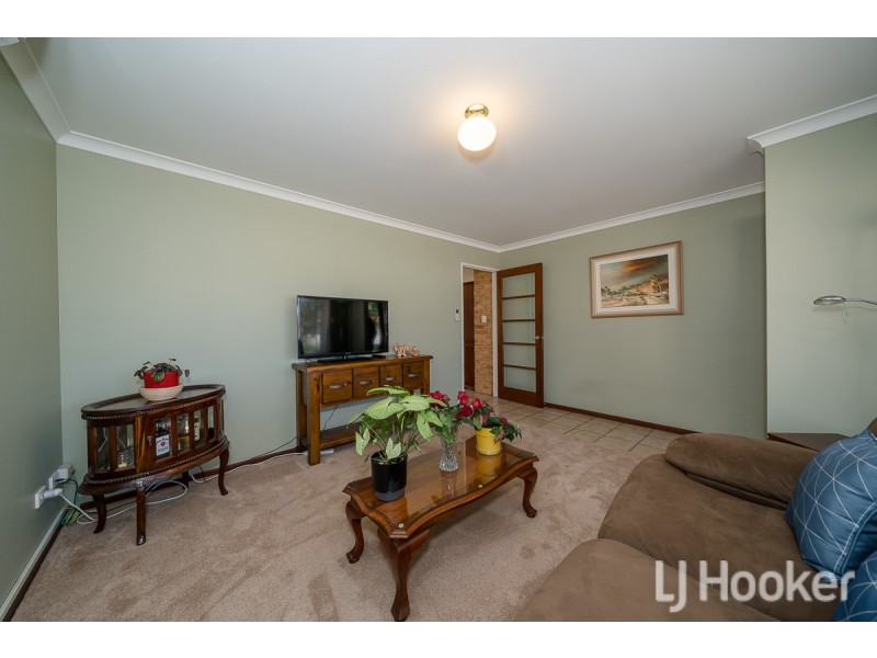 11 Fairway Place, Cooloongup WA 6168