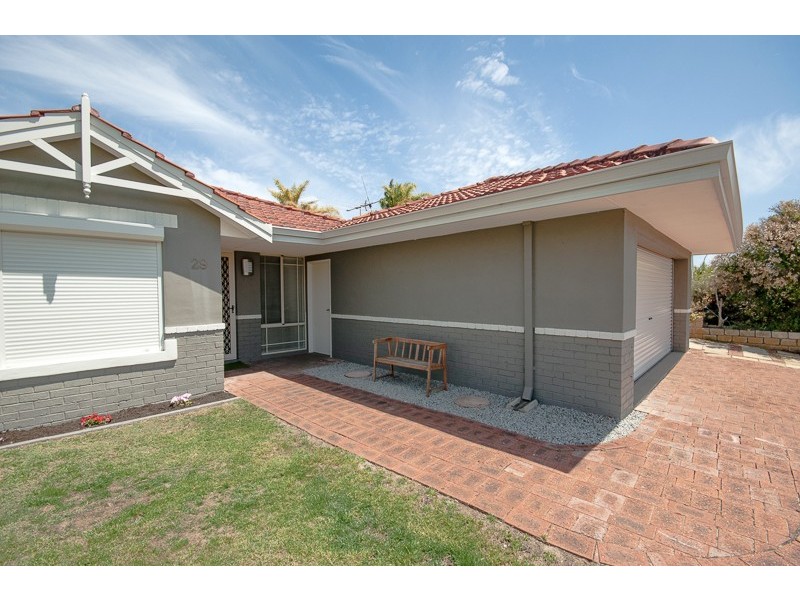 29 Swallowtail Parade, Warnbro WA 6169