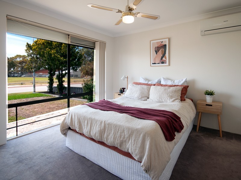 29 Swallowtail Parade, Warnbro WA 6169