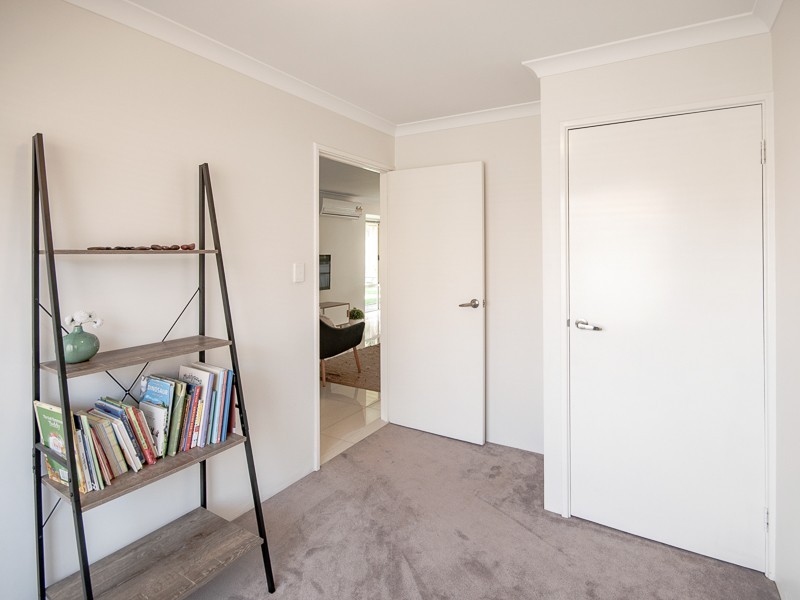 29 Swallowtail Parade, Warnbro WA 6169