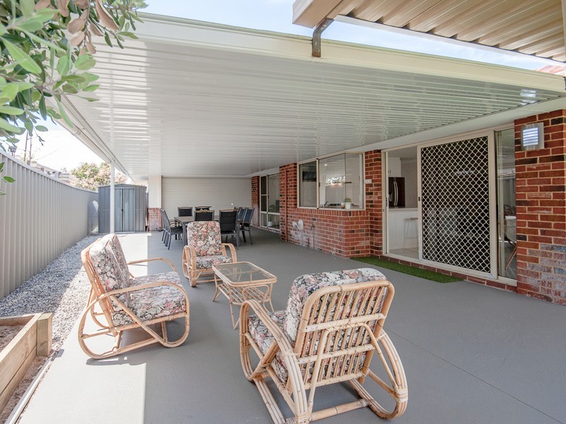 29 Swallowtail Parade, Warnbro WA 6169