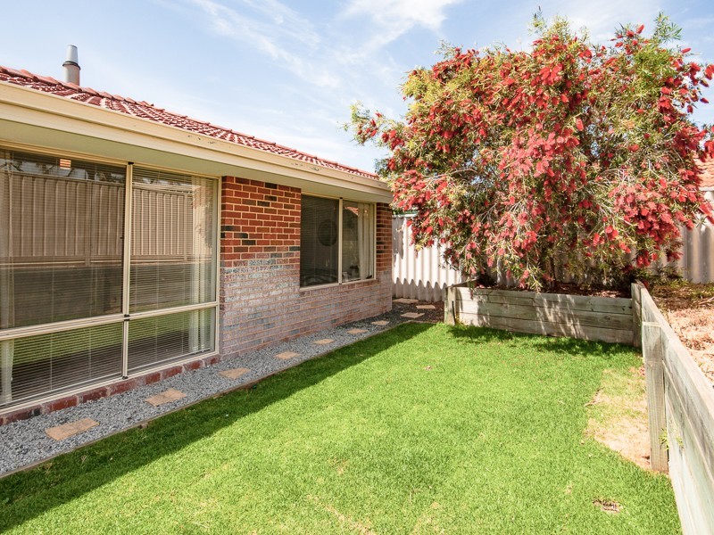 29 Swallowtail Parade, Warnbro WA 6169