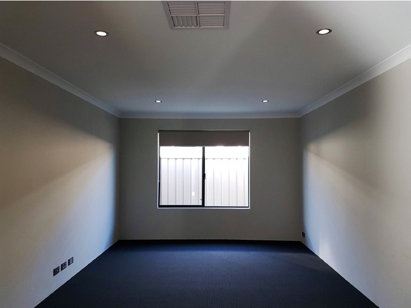 26 Aquamarine Parade, Karnup WA 6176