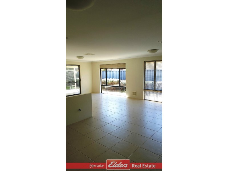 6 Flame Tree Loop, Baldivis WA 6171