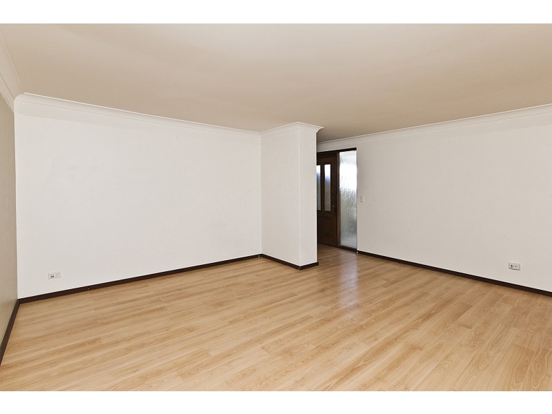 25 Fendam Street, Waikiki WA 6169