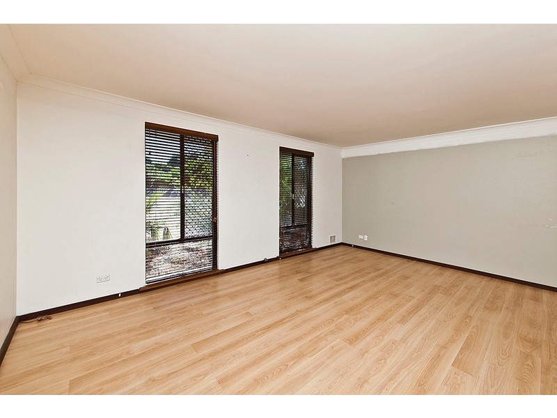 25 Fendam Street, Waikiki WA 6169