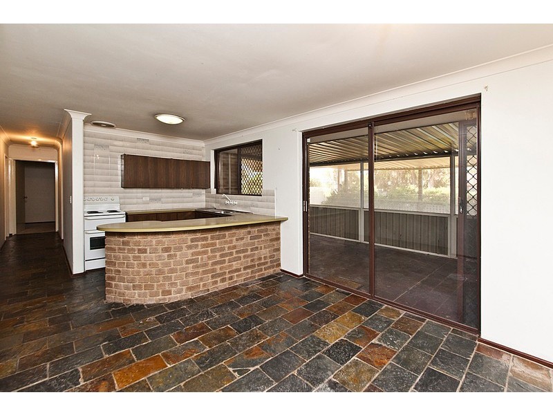 25 Fendam Street, Waikiki WA 6169