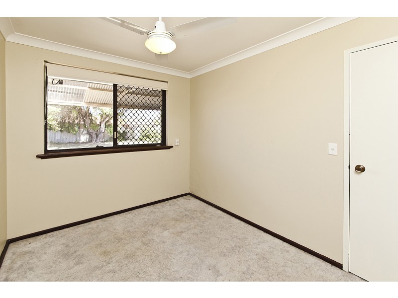 25 Fendam Street, Waikiki WA 6169