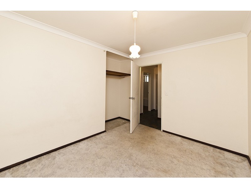 25 Fendam Street, Waikiki WA 6169