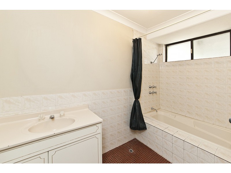 25 Fendam Street, Waikiki WA 6169