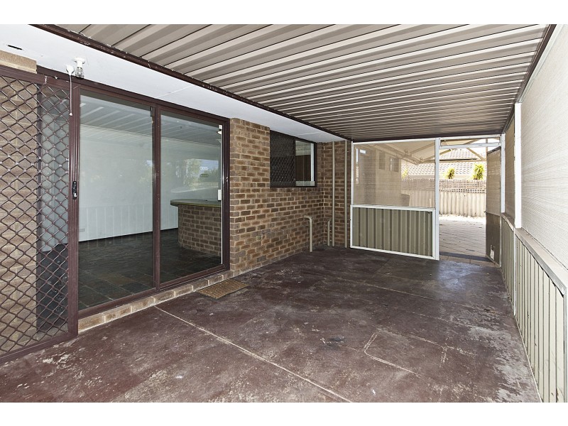 25 Fendam Street, Waikiki WA 6169